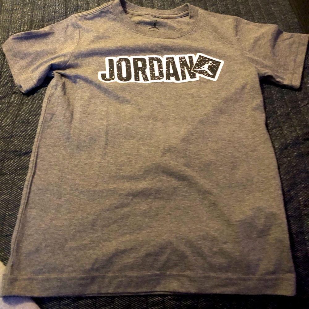 Boys Jordan shirt